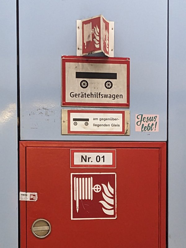 Die Hütte brennt! Komm zu Jesus! – U-Bahn München (01.08.2025).