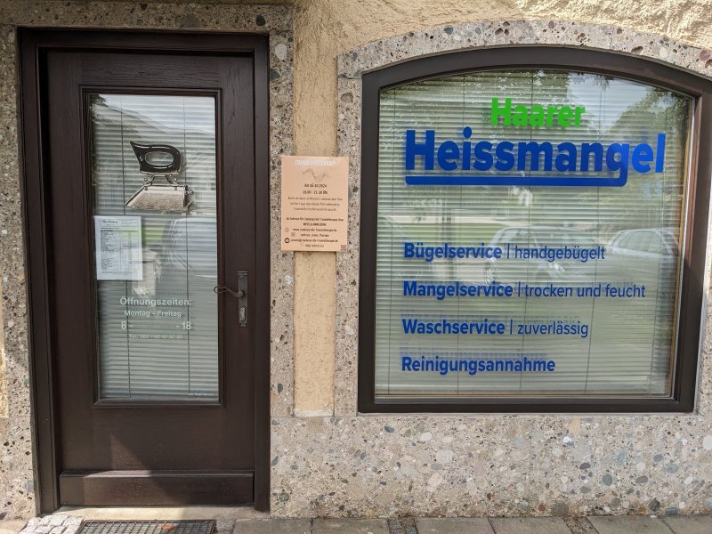 Alles wieder ausgebügelt und heile (2024).