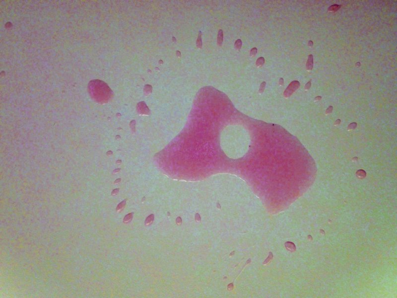 Just 4 Fun: Teeklecks auf Schreibtisch (2018)